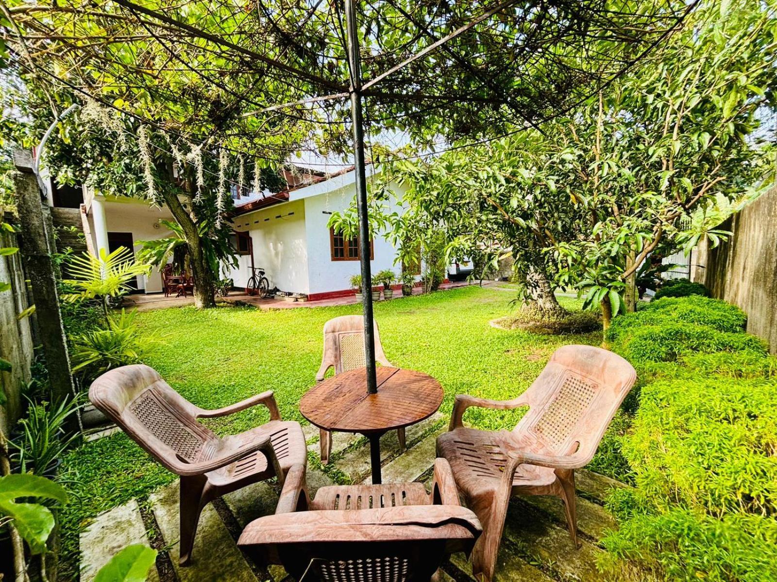 Sanithu Homestay And Villa Galle Exteriér fotografie